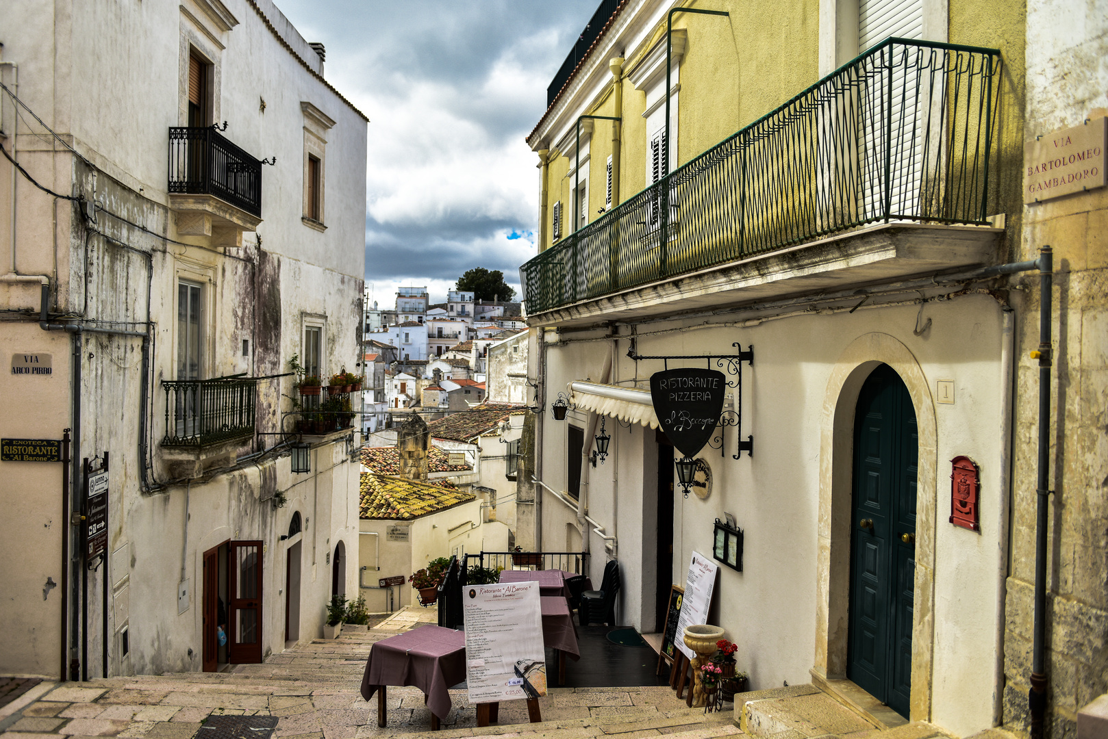Monte Sant´Angelo Foto & Bild architektur, europe, italy, vatican