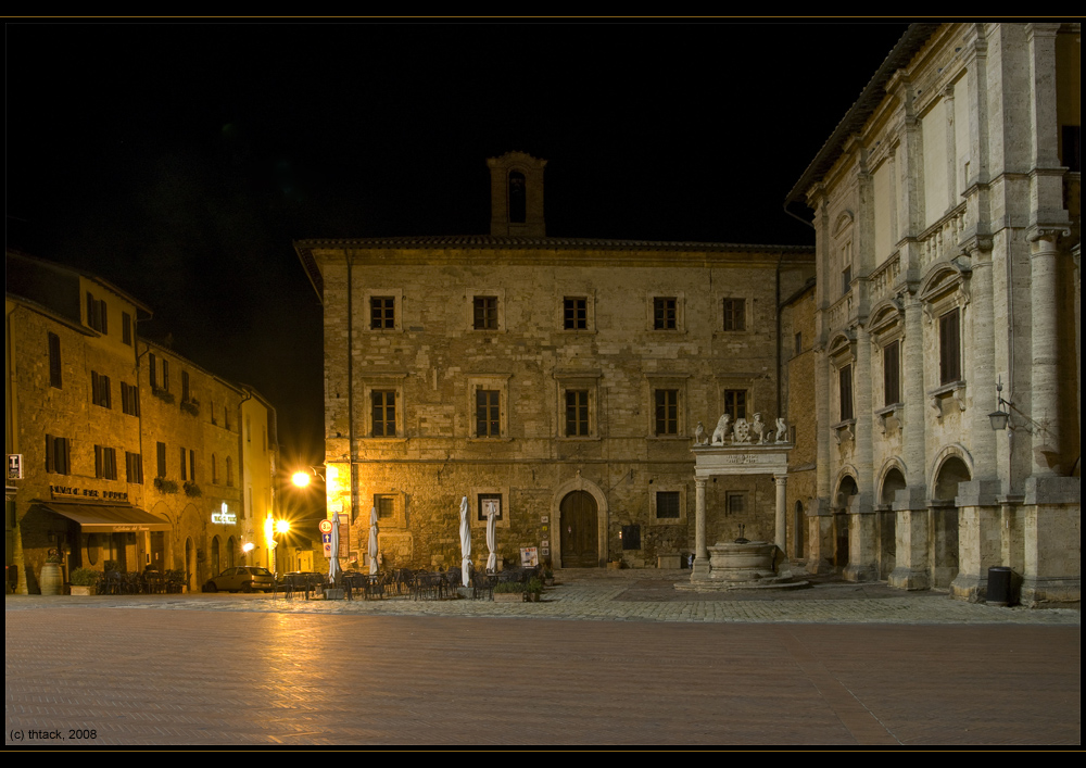 Montepulciano bei Nacht, Oktober 2008, #01