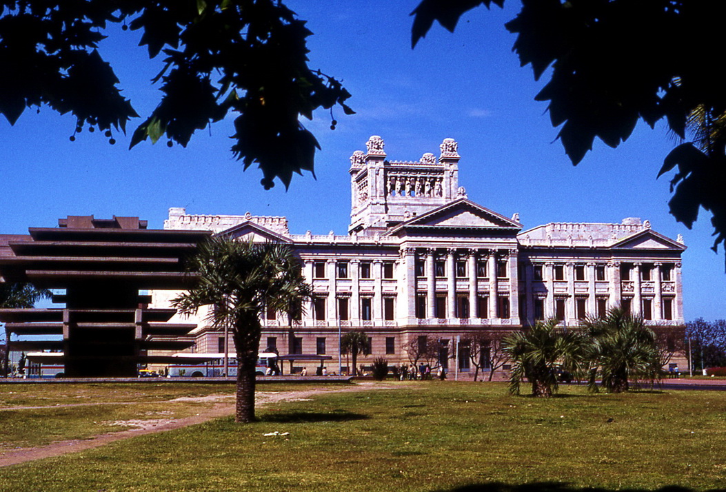 Montevideo, Palacio Legislativo