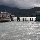 montez à bord ! Vite, l'orage est là