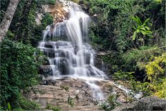 Monthathan Wasserfal in Chiang Mai, Thailand