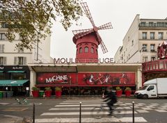 Montmartre - Boulevard de Clichy - Moulin Rouge