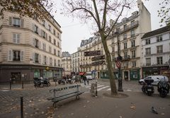 Montmartre - Place des Abbesses