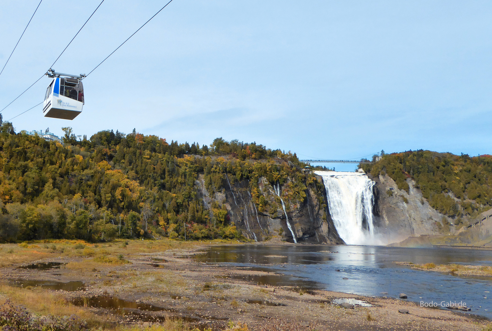 Montmorency Falls - ein Gesamtblick