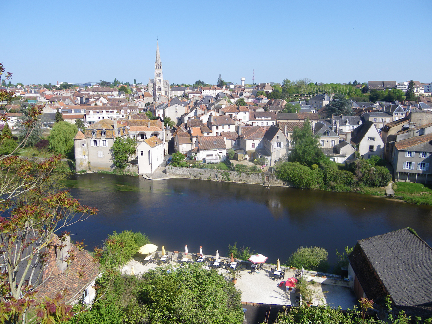 montmorillon, la cité de l'écrit