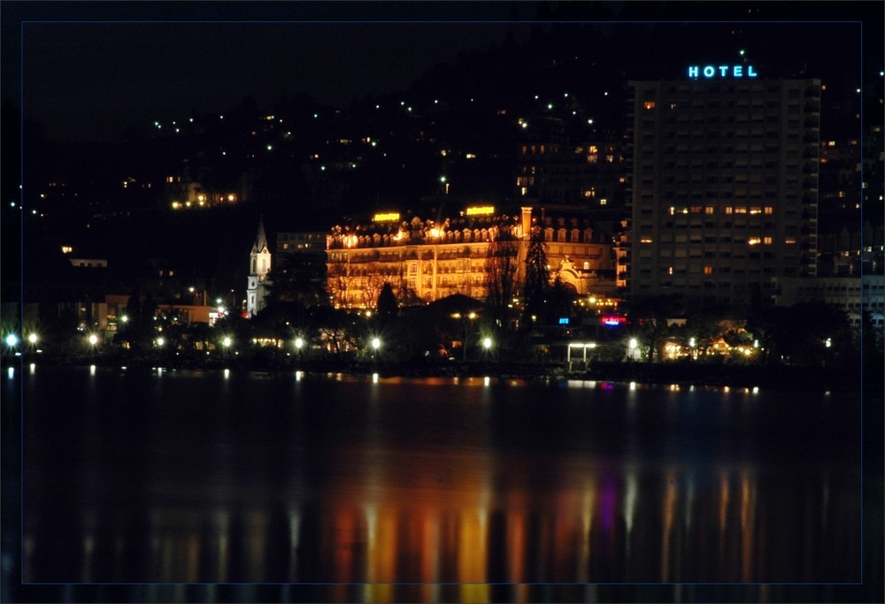 Montreux bei Nacht