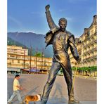 Montreux - Freddie Mercury und Mann mit Hund