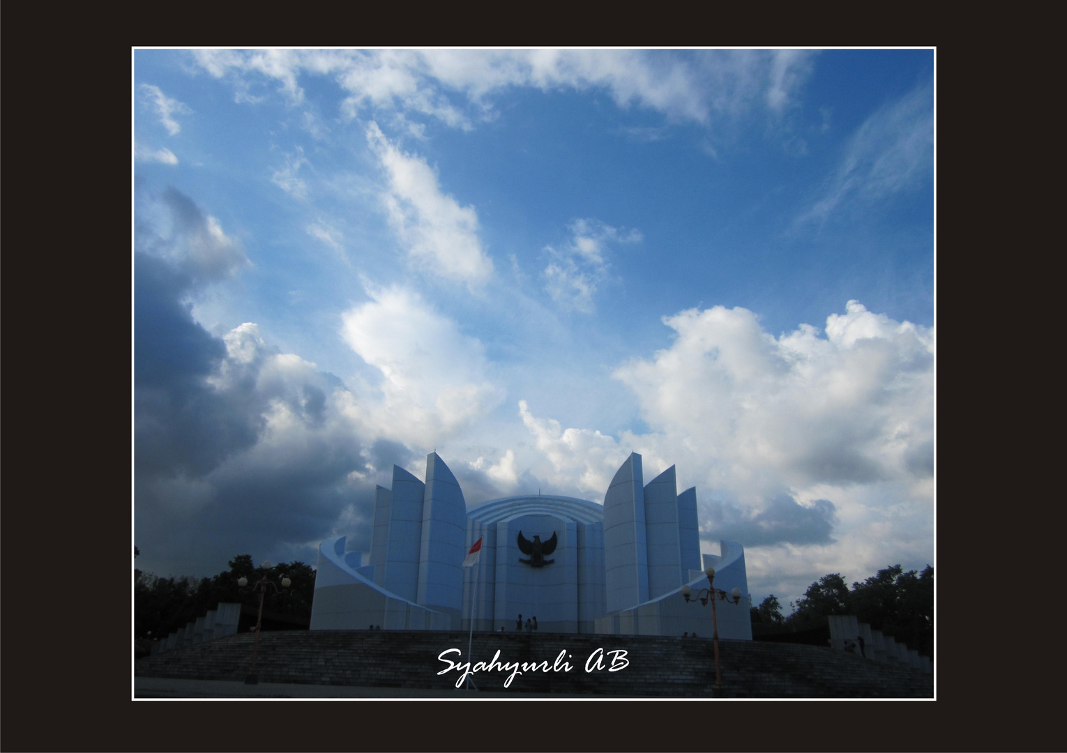 monumen perjuangan bandung