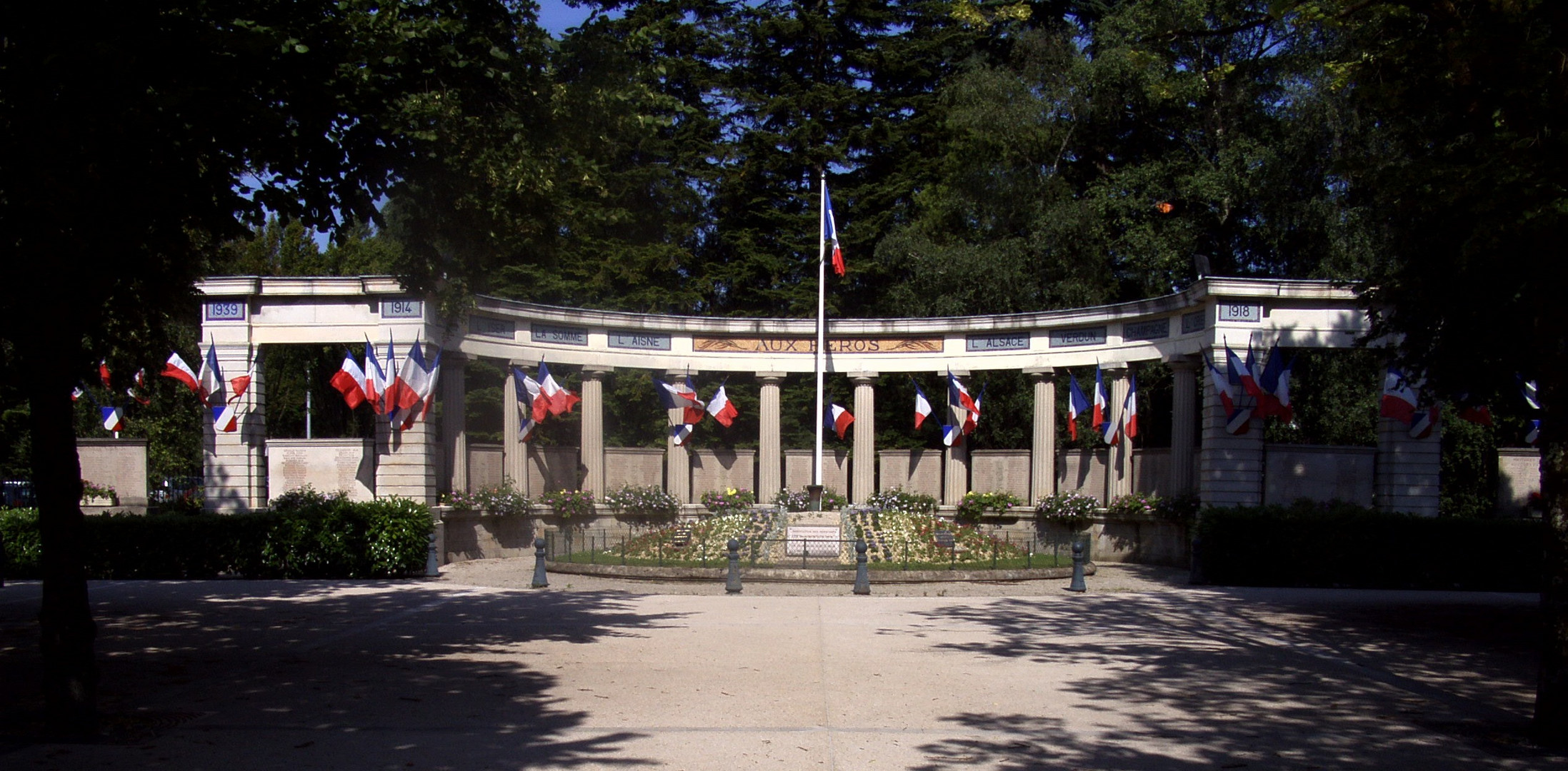 Monument à la 1ère Armée française