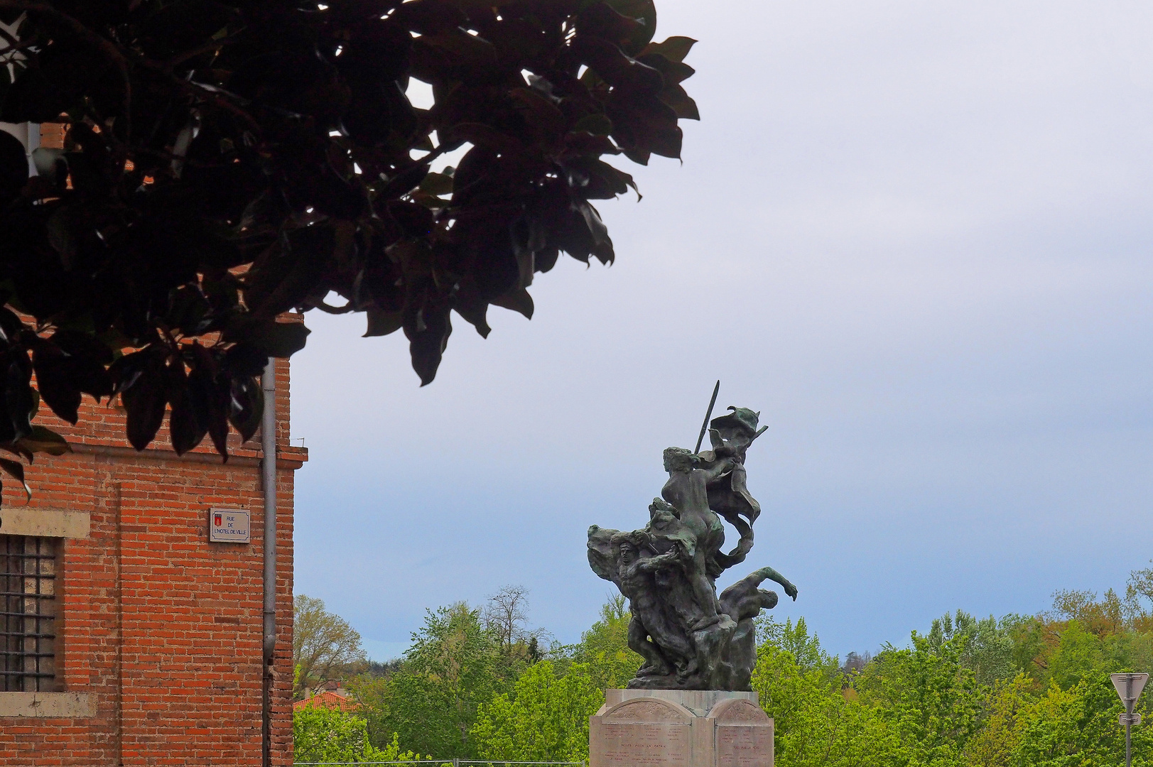 Monument aux combattants et défenseurs du Tarn-et-Garonne