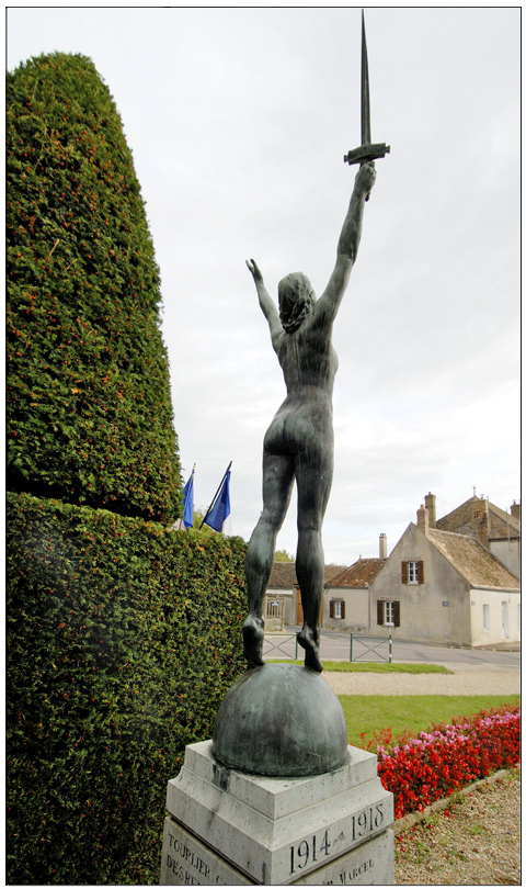 Monument aux morts (Chéroy, Yonne)