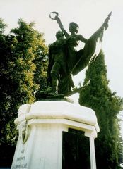 Monument aux morts d'Albertville (Savoie) (1)