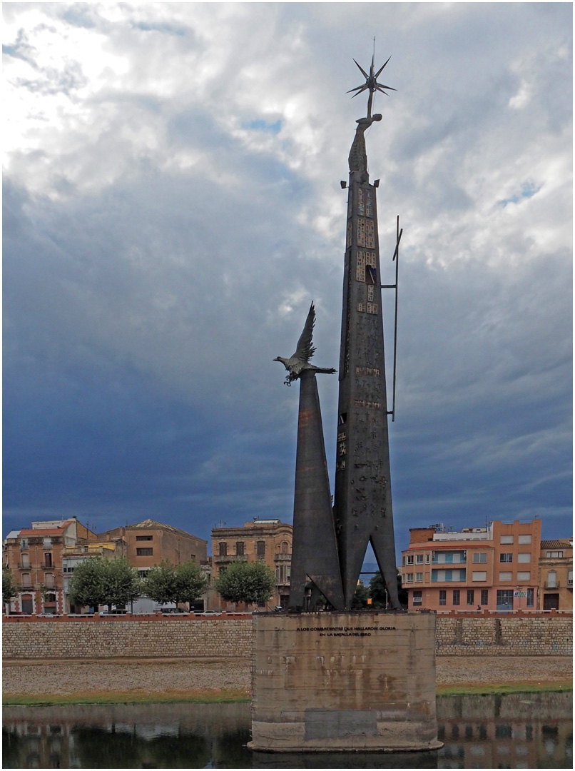 Monument commémoratif de la bataille de l’Ebre à  Tortosa