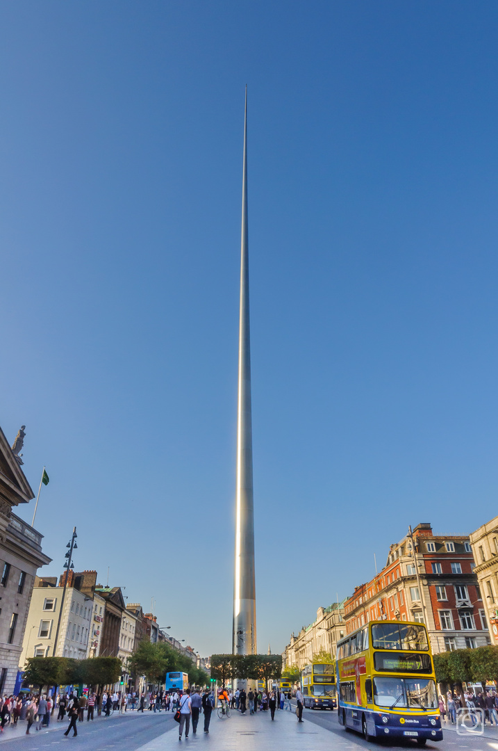 "Monument of Light" the Spire of Dublin - 125m Stahl - 2