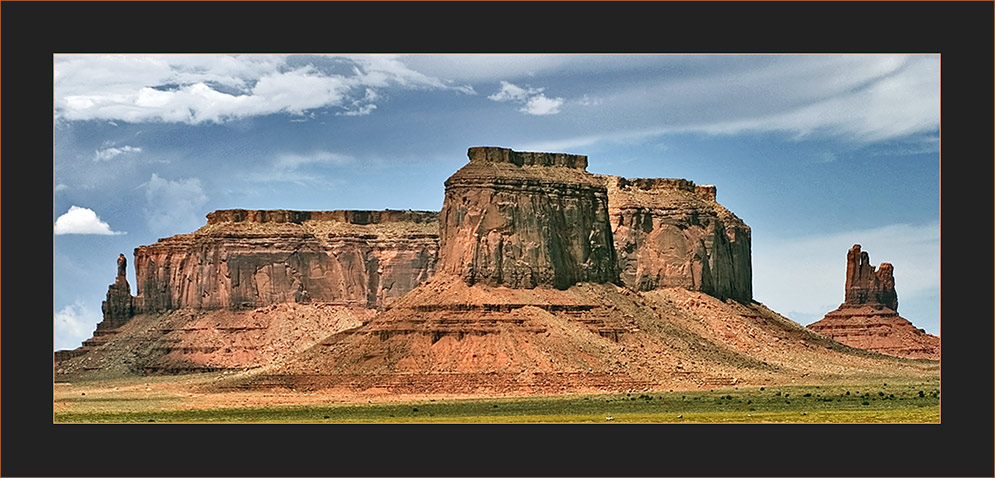 Monument Valley - bald wird ein mächtiges Gewitter aufziehen...