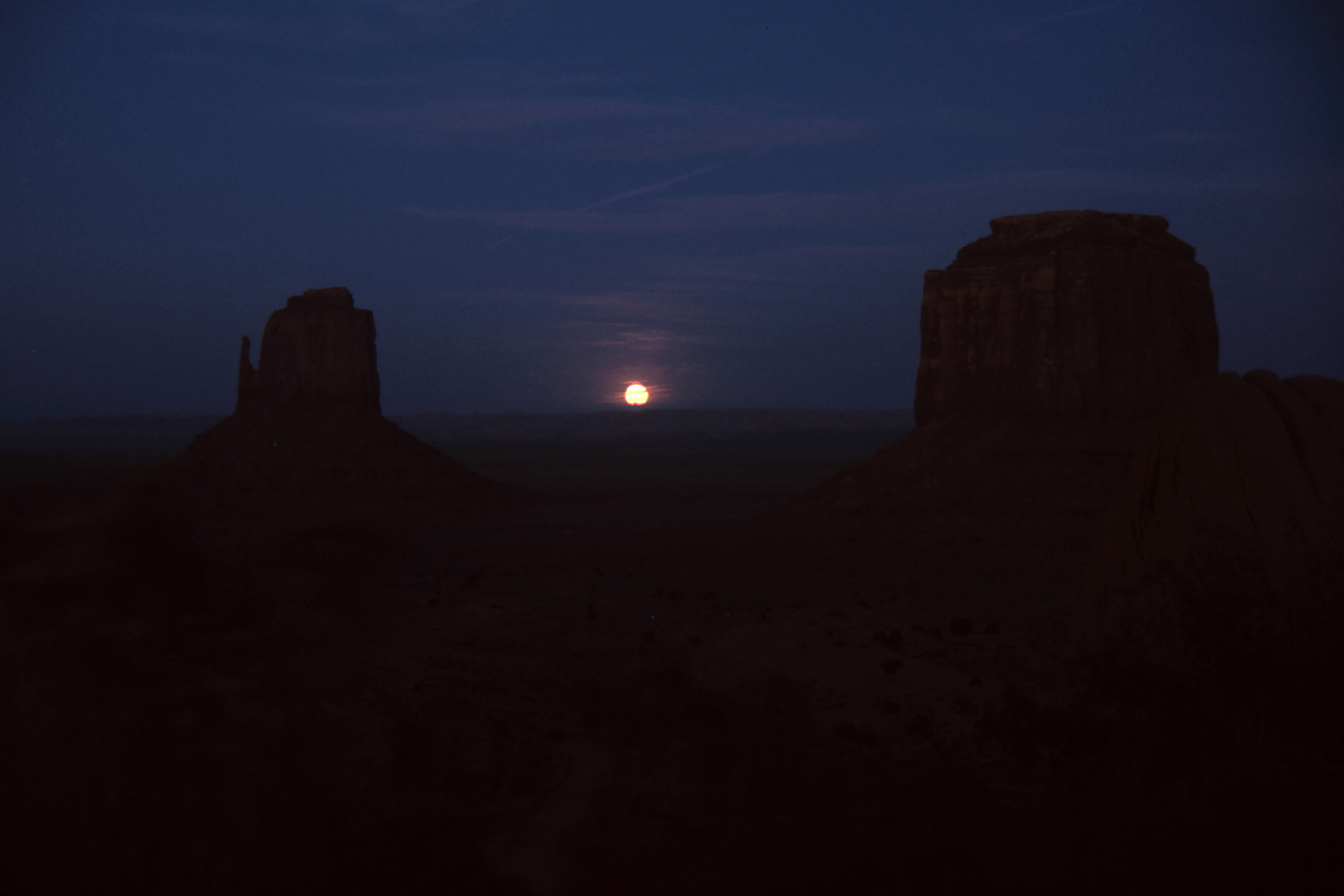 Monument Valley bei Mondaufgang