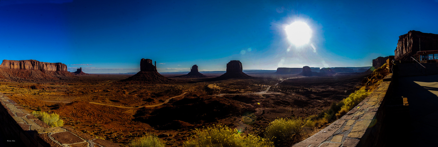 Monument Valley 