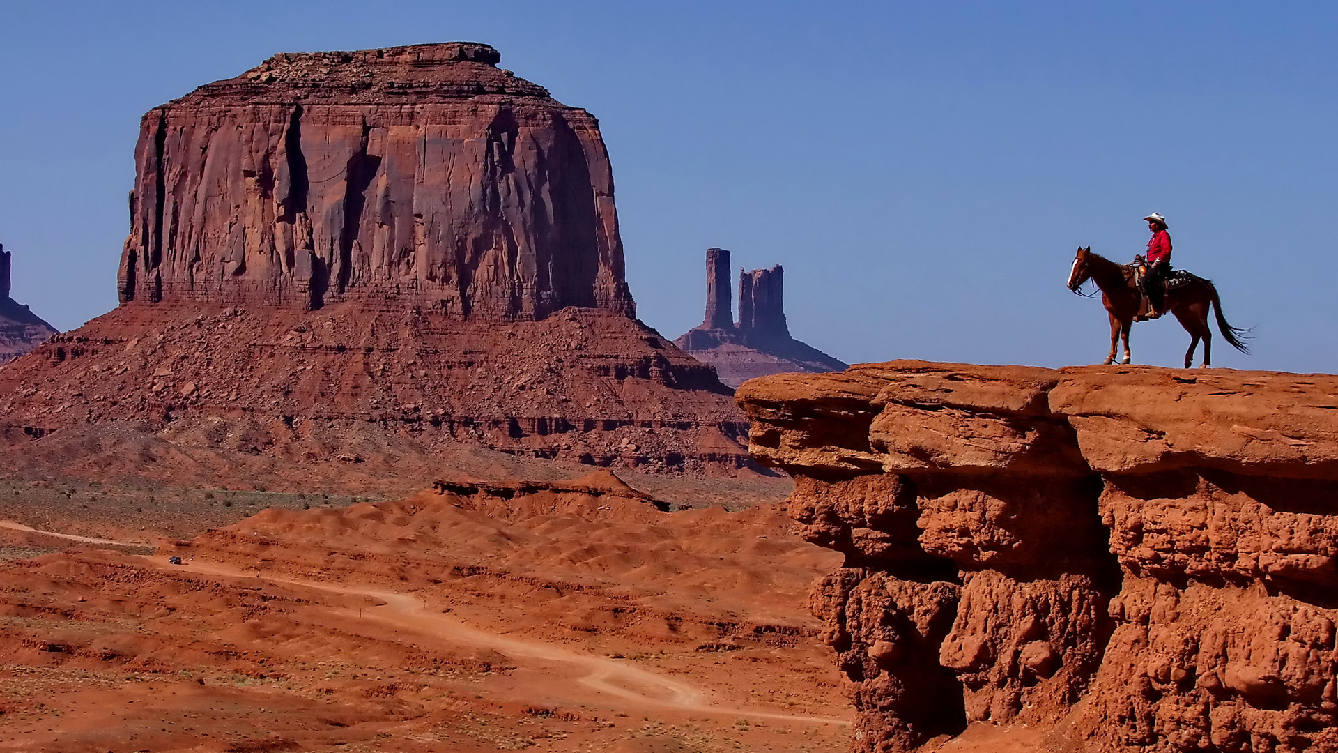 Monument-Valley-Cowboy