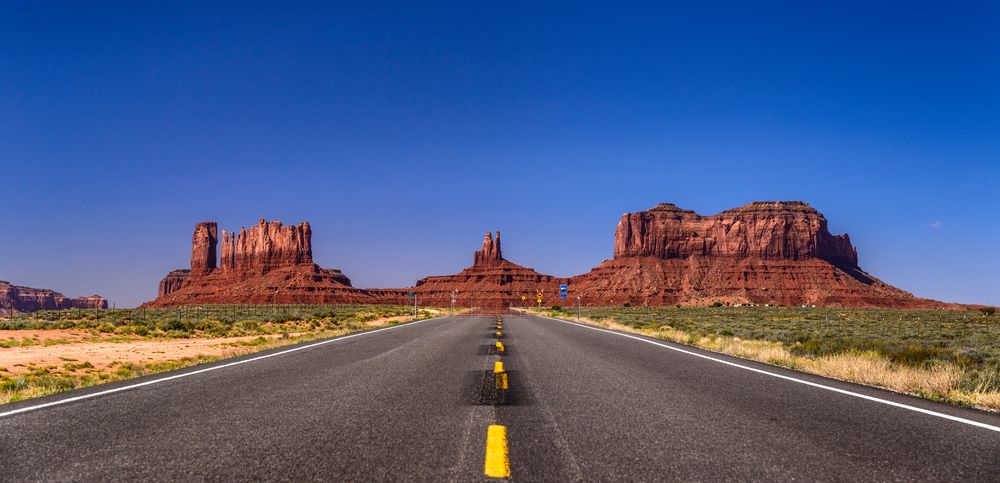 Monument Valley, Highway 163, Utah, USA