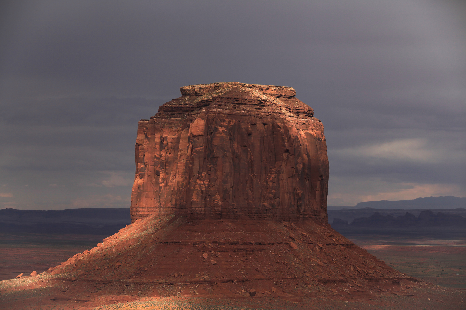 Monument Valley: Merrick Butte thunderstorm