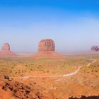 Monument-Valley mit dem abziehenden Sandsturm