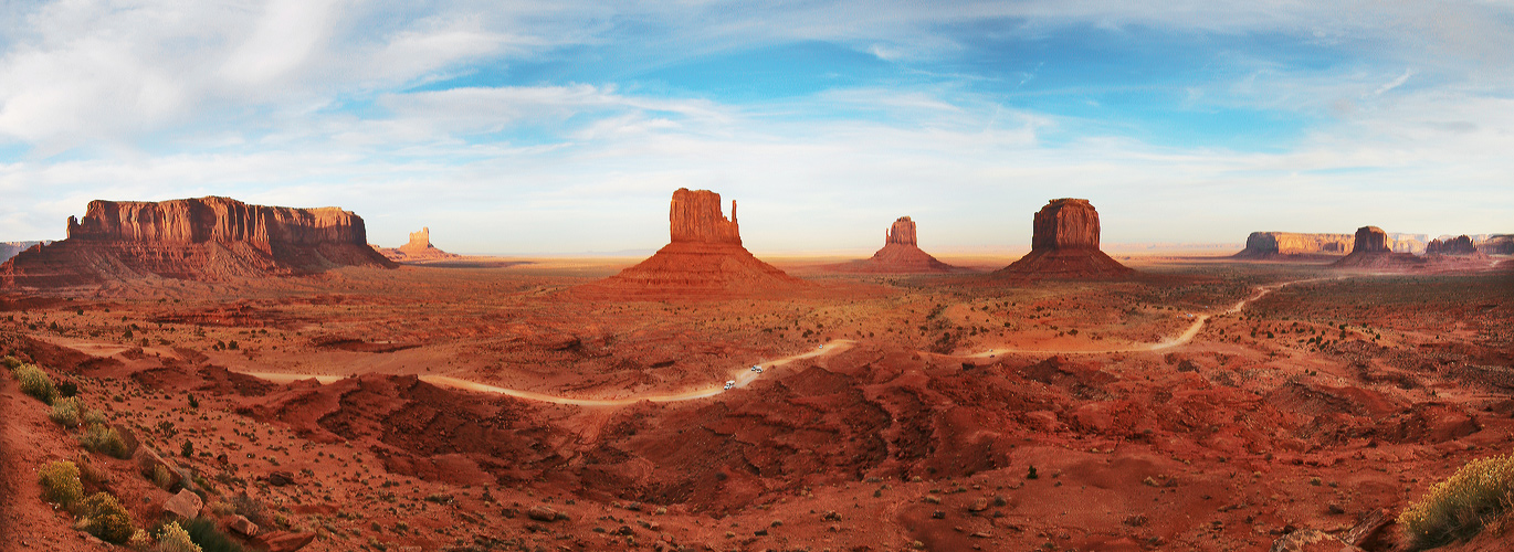 Monument Valley Panorama [reload]