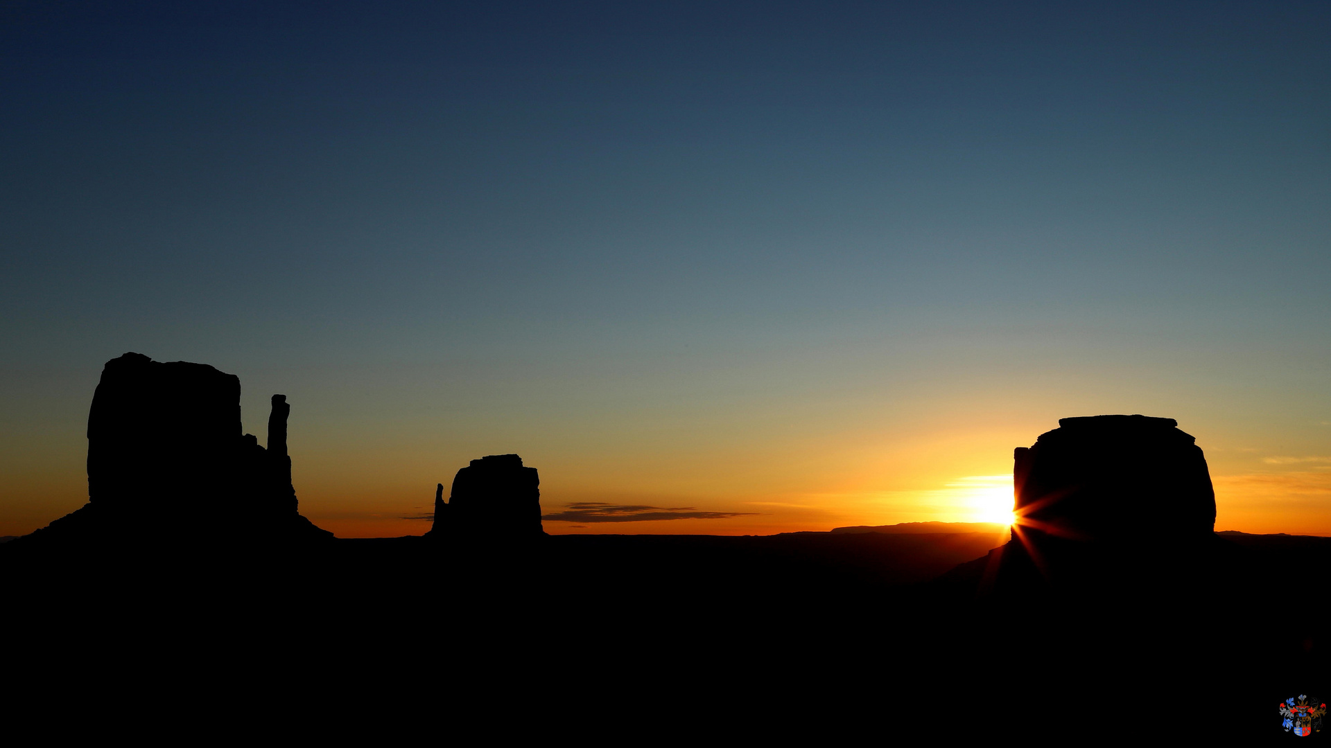 Monument Valley Sunrise