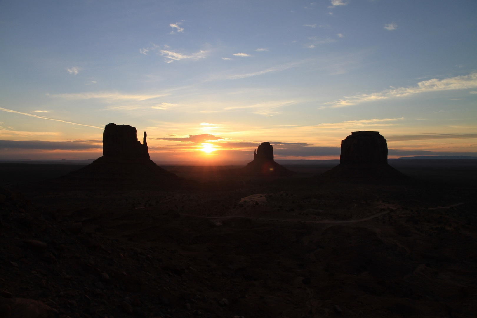 Monument Valley -Sunrise