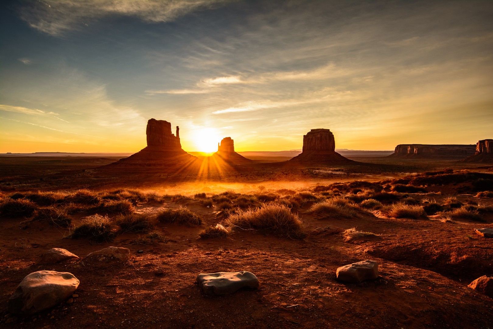 Monument Valley - Sunrise