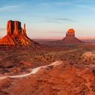 Monument Valley Sunset