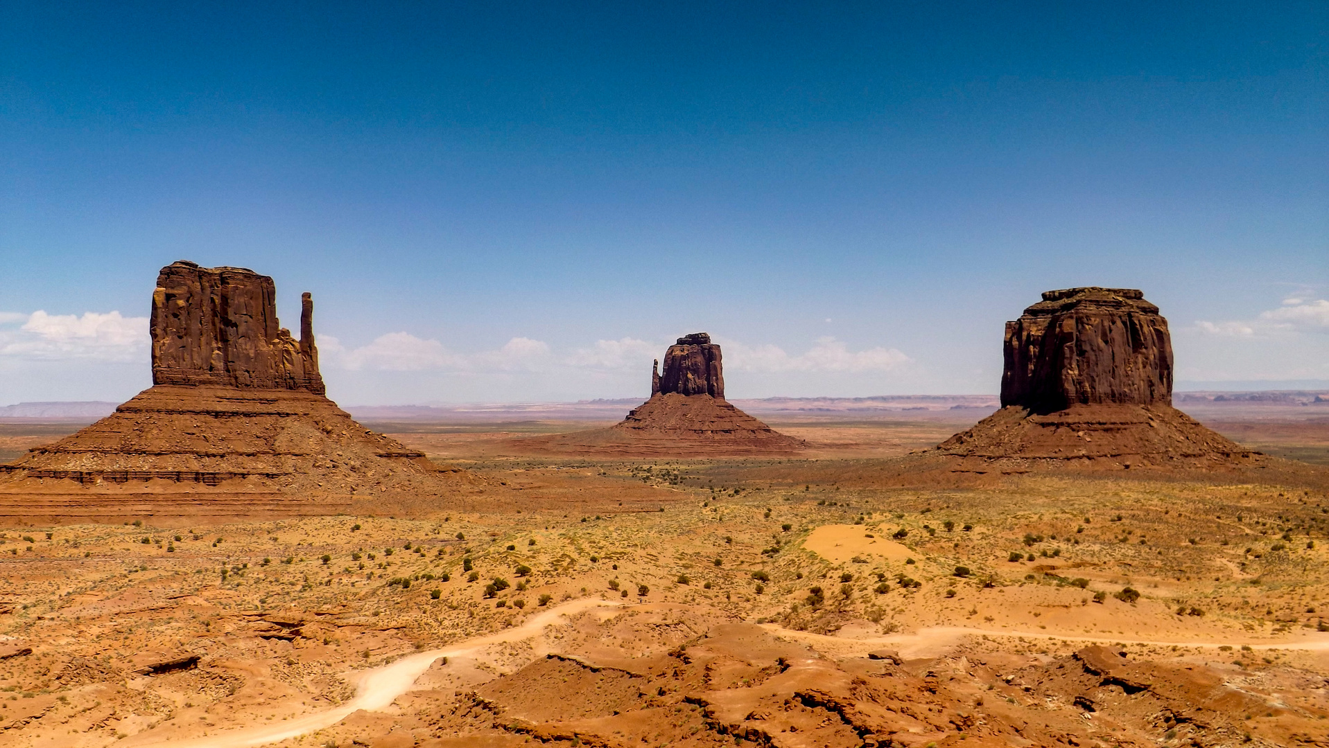 Monument Valley, UT - USA 2014