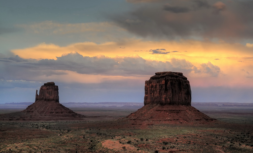 Monument Valley#1 by SamBouca