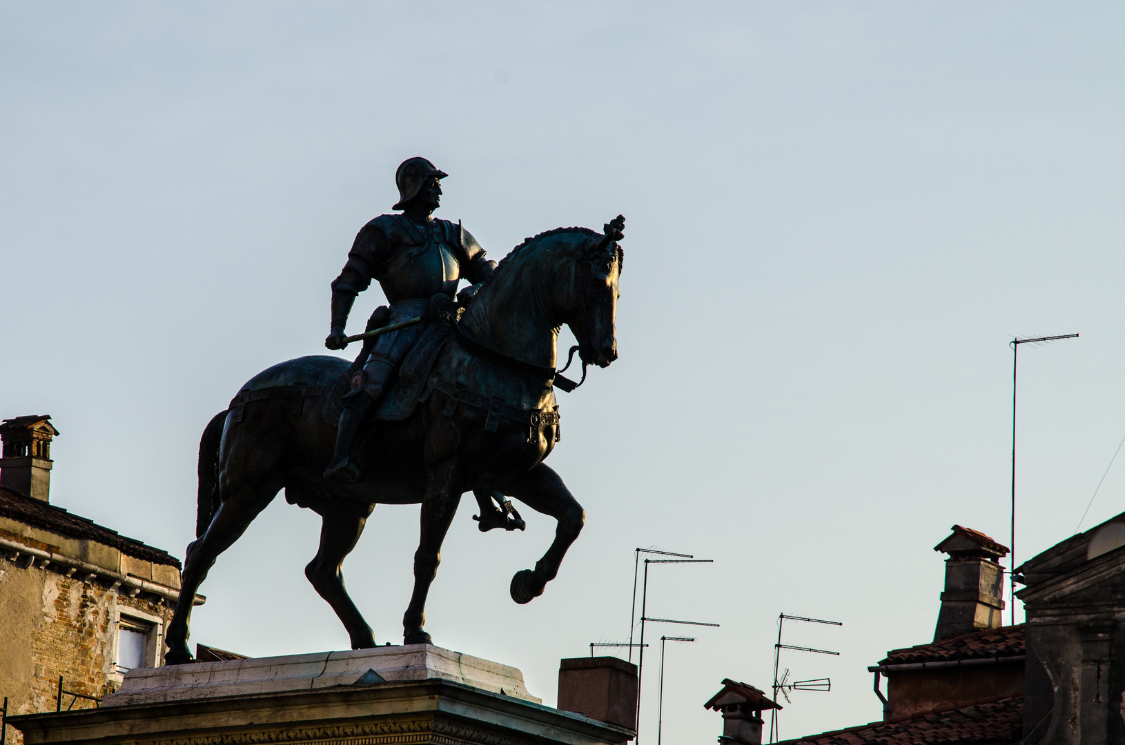 Monumento a Bartomoleo a Colleoni