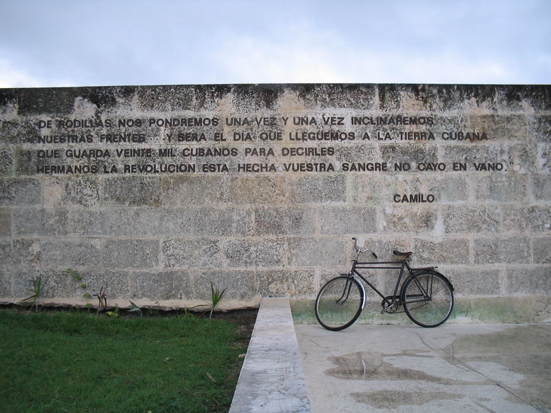 Monumento a Camilo Cienfuegos