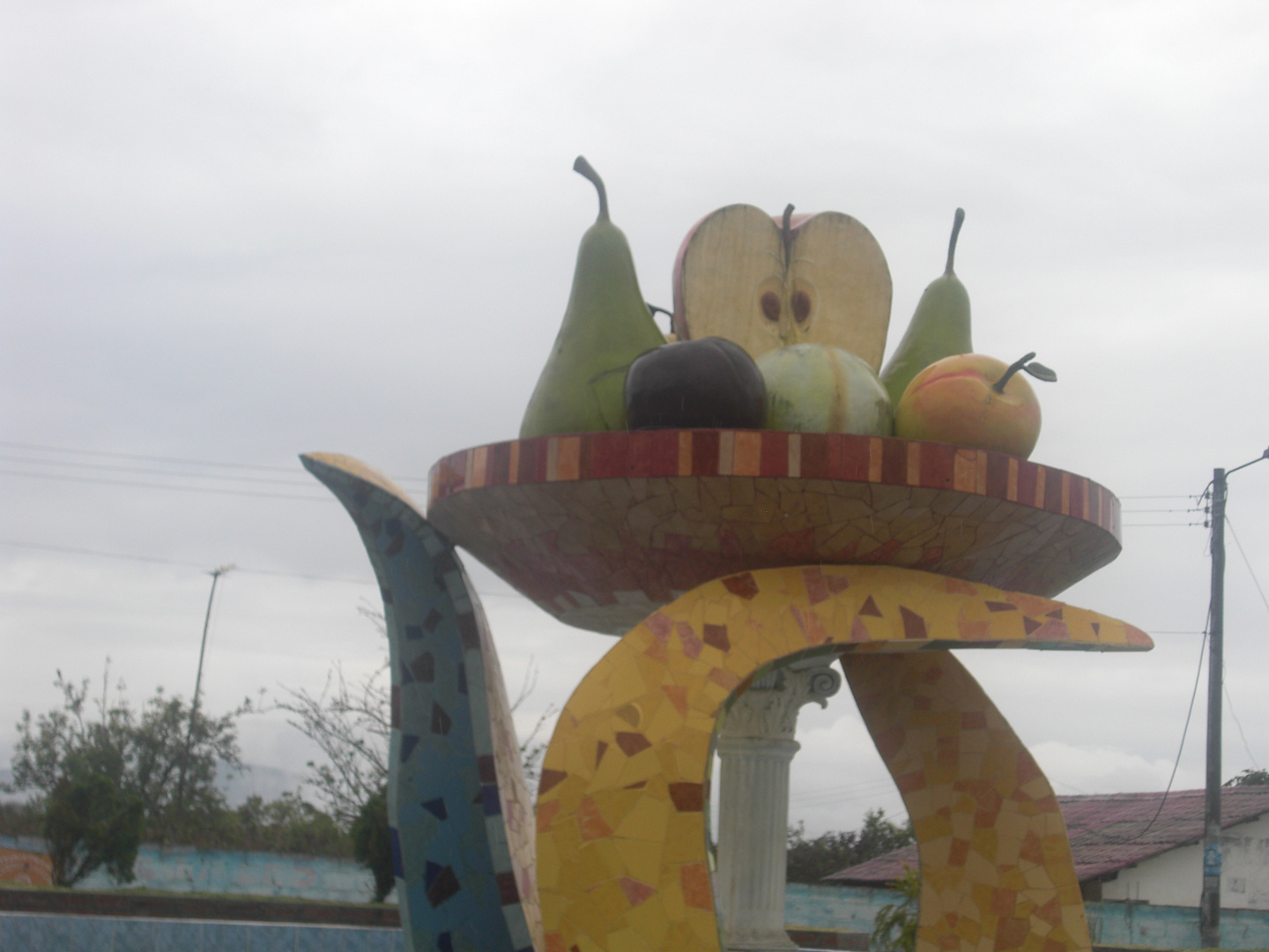 monumento a las frutas