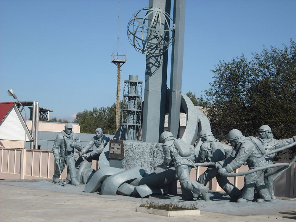 Monumento a los bomberos muertos.