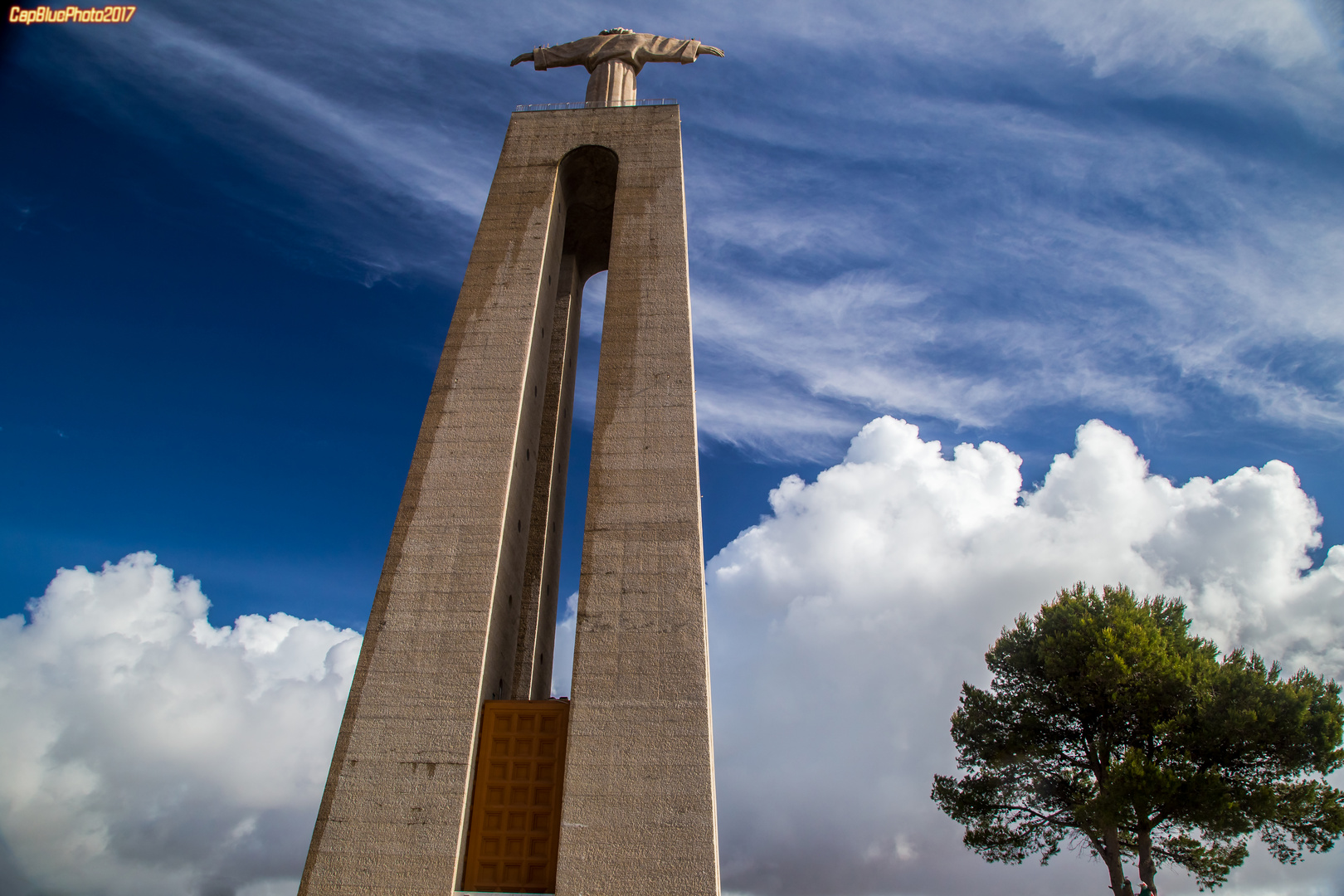 Monumento Cristo Rei (Almada)