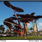 Monumento en la playa de la Pineda