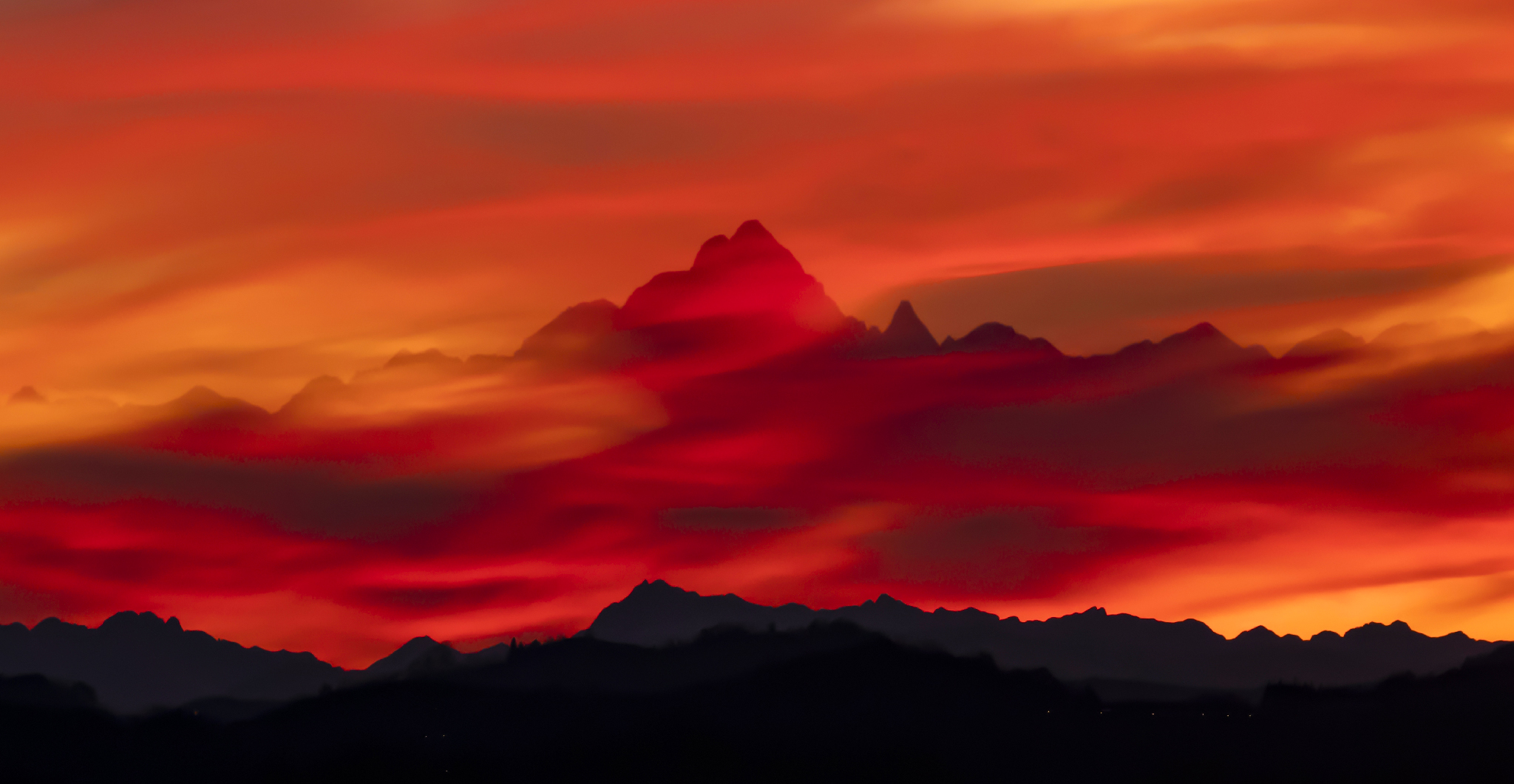 Monviso su tramonto