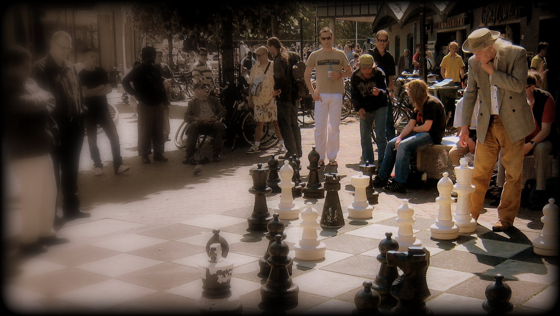 Moody Street Chess in Amsterdam (2009)