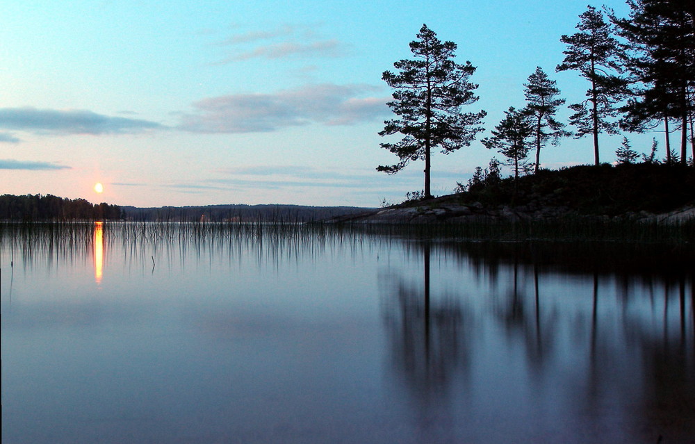 Moon and swedish lake