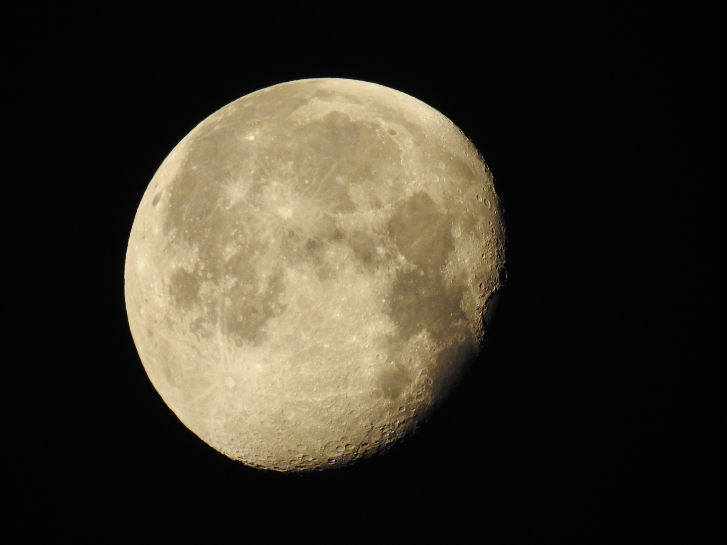 Moon / Mond 25.12.2018 Nikon Coolpix P900