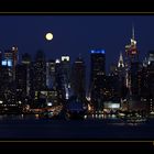 Moon over Manhattan II, New York City / USA