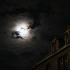 Moon over Rathaus