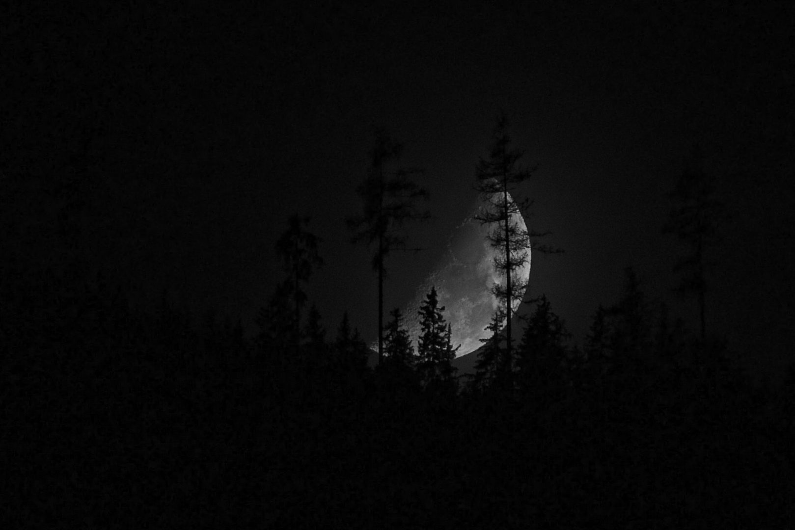 Moon over the mountain