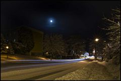 Moon shining over Langveien, Kristiansund