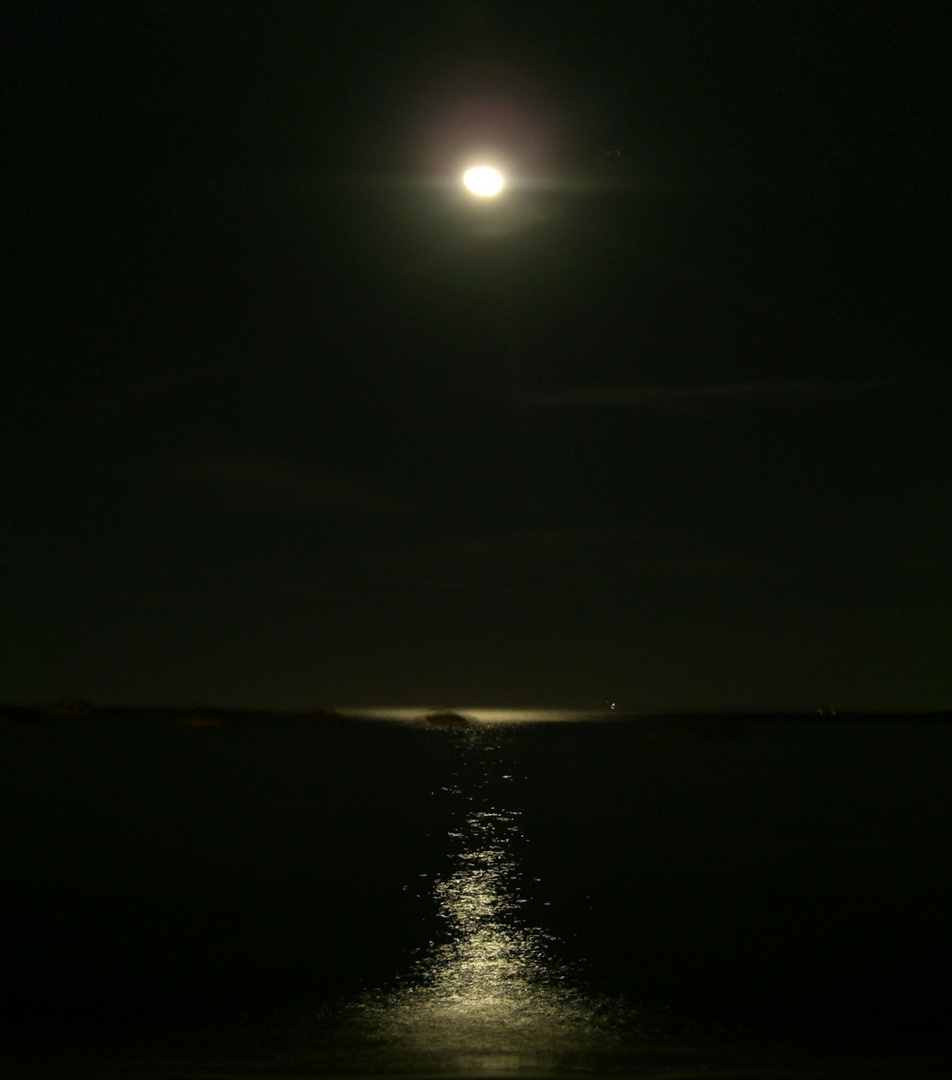 Moon - Talamanca