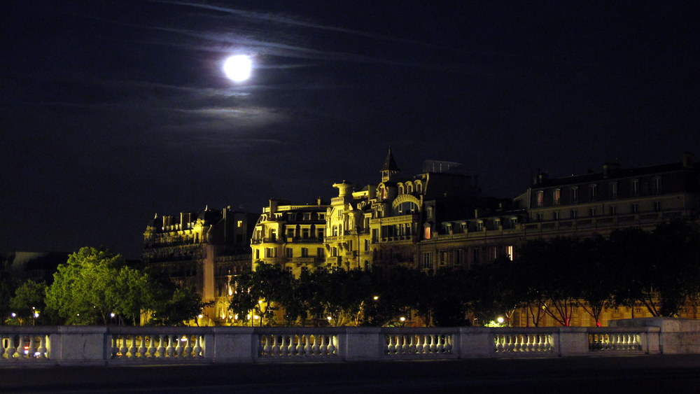 Moonlight in Paris