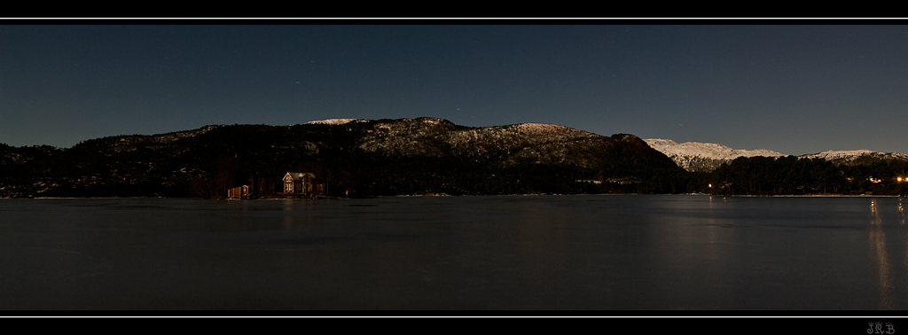 Moonlight; Rensvikvannet 12. des.2008