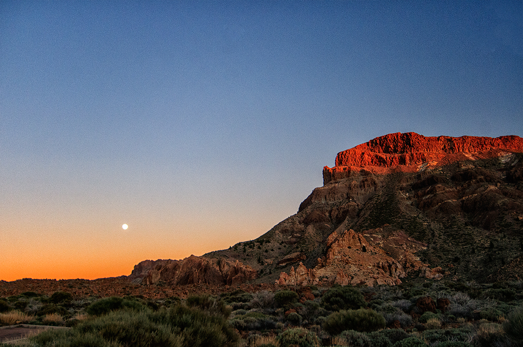 `Moonrise au Teide, Tenerife